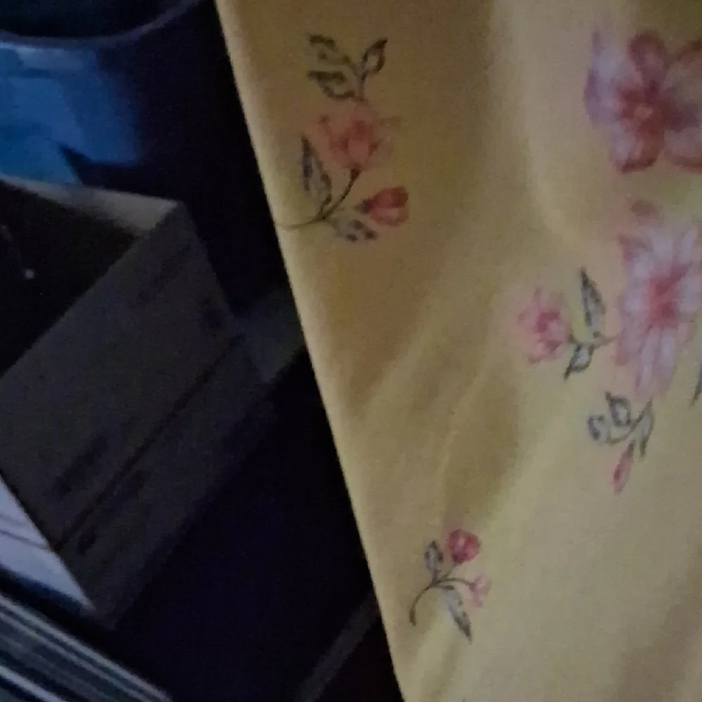 The Children's Place Yellow Floral Sleeveless Set - Picture 2 of 4